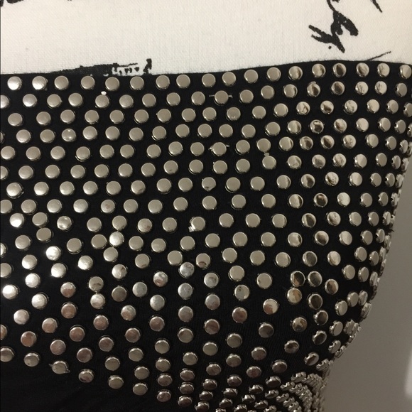 Beautiful top - Picture 7 of 7